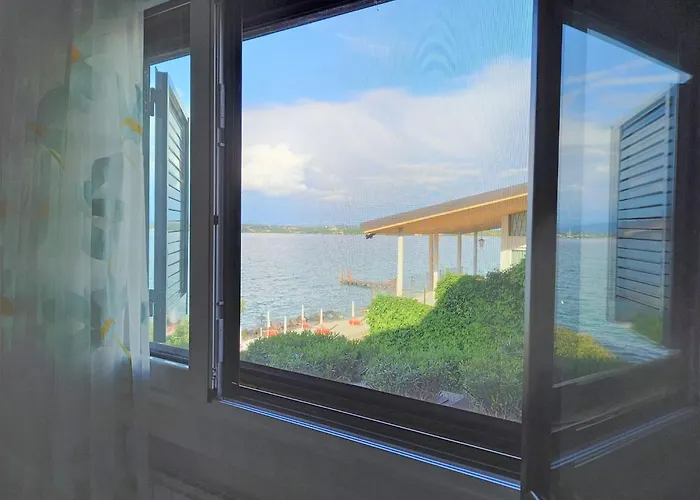 Pe-05a By Interhome Apartamento Peschiera del Garda