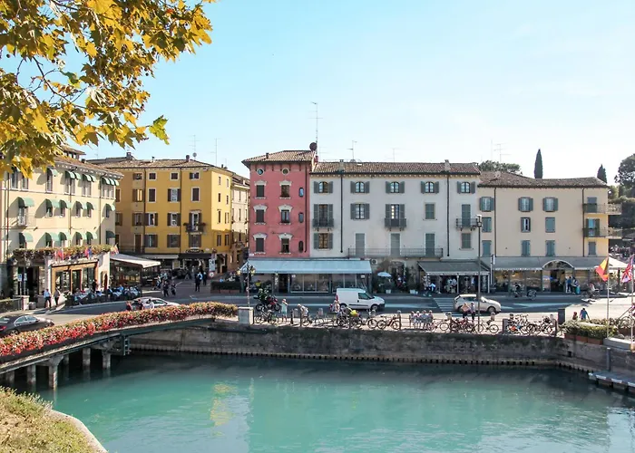 Pe-05a By Interhome Apartamento Peschiera del Garda